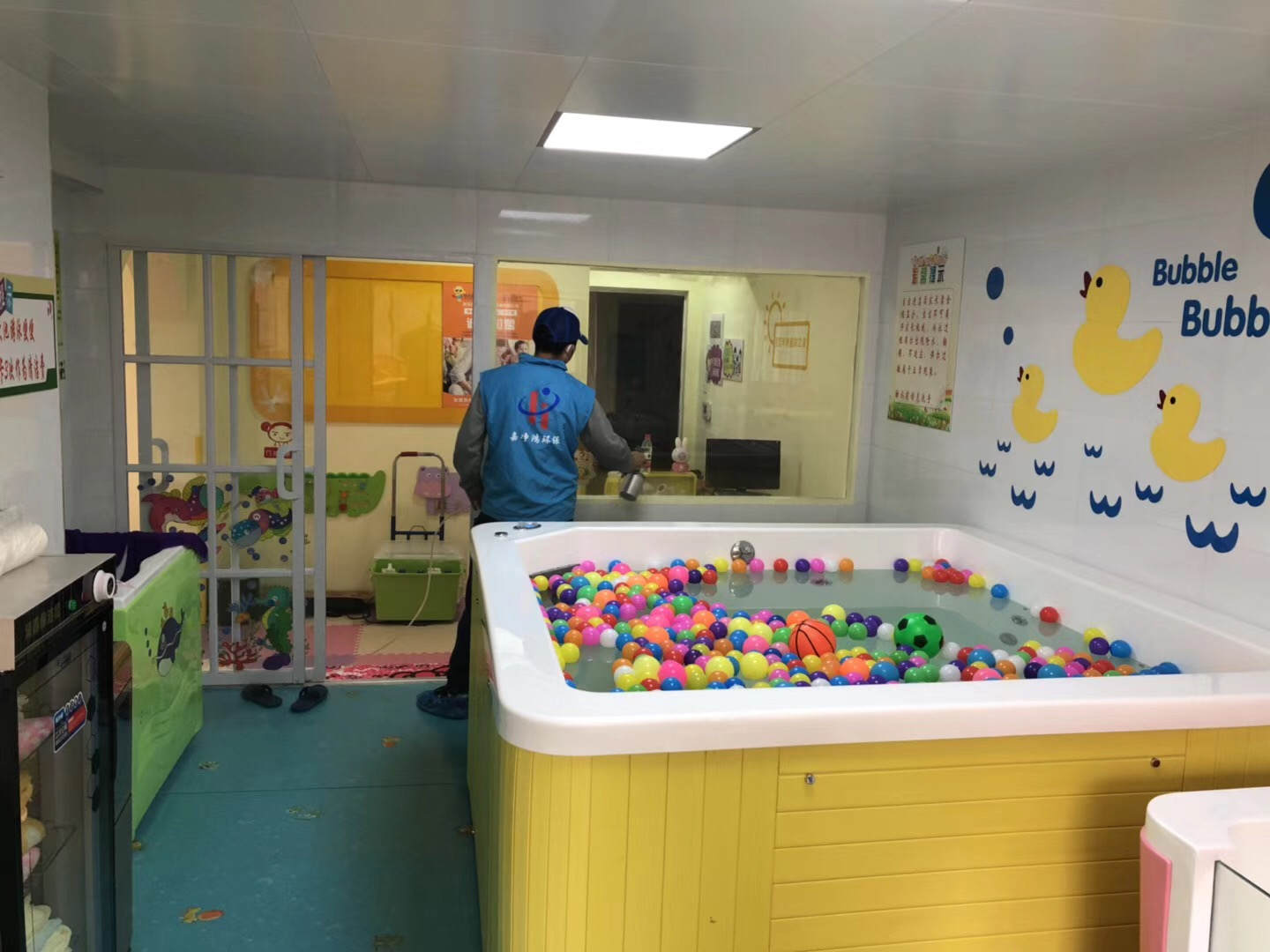 1513398877959580.jpg 武漢市嘉凈鴻環(huán)保科技有限公司